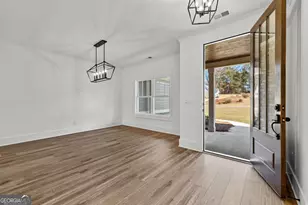 374 Conner Ln, Williamson, GA 30292 - Photo 6