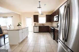2066 Villa Spring Ct, Dacula, GA 30019 - Photo 2