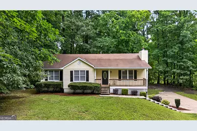 126 Doe Run Drive, Sharpsburg, GA 30277 - Photo 2