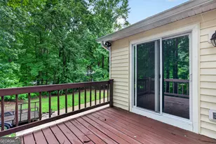 126 Doe Run Dr, Sharpsburg, GA 30277 - Photo 38