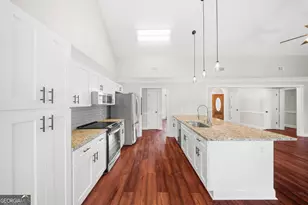304 Flatbush Dr, Guyton, GA 31312 - Photo 8