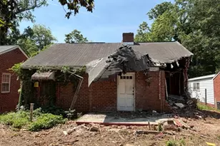 1640 Derry Ave SW, Atlanta, GA 30310 - Photo 1