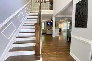 588 Lakeview Terrace SE, Smyrna, GA 30126 - Photo 2