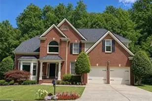 588 Lakeview Terrace SE, Smyrna, GA 30126 - Photo 1