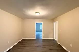 2487 Sylvan Rd, East Point, GA 30344 - Photo 6