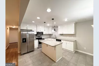 3345 Eisenhower Circle, Atlanta, GA 30354 - Photo 8