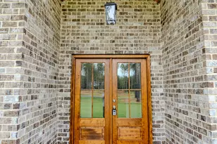 905 Sweet Magnolia Cir, Dublin, GA 31021 - Photo 2