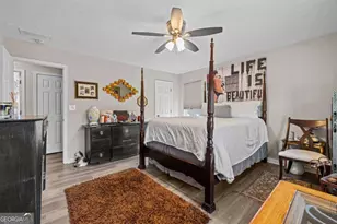 6324 Amberly Rd, Rex, GA 30273 - Photo 18