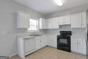 290 Clairidge Dr, Lawrenceville, GA 30046 - Photo 8
