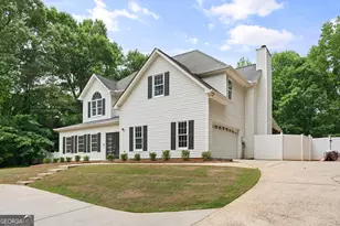 262 Barrington Farms Pkwy, Sharpsburg, GA 30277 - Photo 2