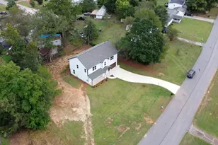155 Skyland Dr E, Locust Grove, GA 30248 - Photo 10