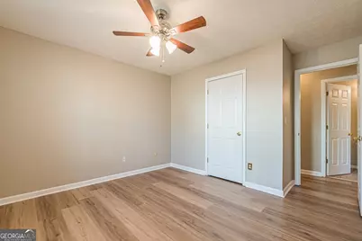 5755 Lakeview Circle, Lithonia, GA 30058 - Photo 26