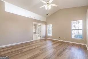 5755 Lakeview Cir, Lithonia, GA 30058 - Photo 40