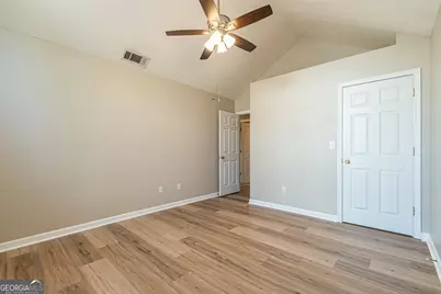 5755 Lakeview Circle, Lithonia, GA 30058 - Photo 30