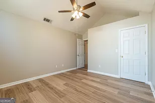 5755 Lakeview Cir, Lithonia, GA 30058 - Photo 30