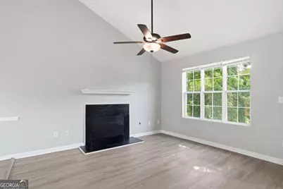 5855 Crescent Ridge Court, Lithonia, GA 30058 - Photo 6