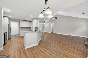 717 Oconee Ln, Commerce, GA 30529 - Photo 26