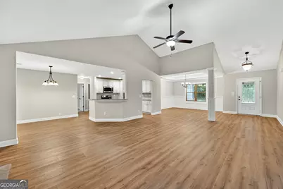 717 Oconee Lane, Commerce, GA 30529 - Photo 16