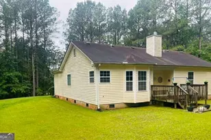 202 Landings Ln SW, Milledgeville, GA 31061 - Photo 4