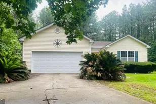 202 Landings Ln SW, Milledgeville, GA 31061 - Photo 1