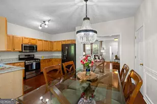305 Penfield Cir, Sugar Hill, GA 30518 - Photo 14