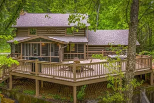 916 Old Cashes Valley Rd, Blue Ridge, GA 30513 - Photo 8