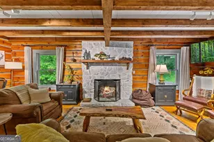 916 Old Cashes Valley Rd, Blue Ridge, GA 30513 - Photo 6