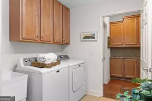 1610 Bluestone Dr, Cumming, GA 30041 - Photo 14