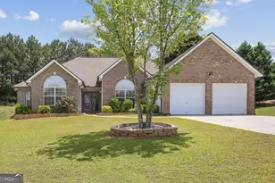 6827 Hill Creek Cove, Lithonia, GA 30058 - Photo 2