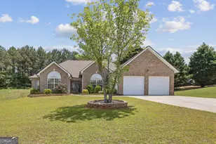 6827 Hill Creek Cove, Lithonia, GA 30058 - Photo 1