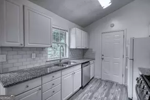 2119 SW Briar Glen Ln, Atlanta, GA 30331 - Photo 14