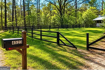4523 Riverside Drive SW, Lilburn, GA 30047 - Photo 2