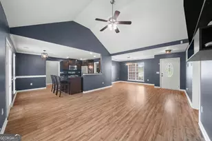 176 Sandalwood Cir, Statesboro, GA 30458 - Photo 6