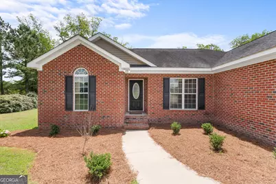 176 Sandalwood Circle, Statesboro, GA 30458 - Photo 2