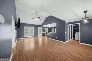 176 Sandalwood Cir, Statesboro, GA 30458 - Photo 6