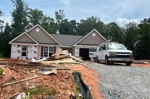 491 Riley Cir NW, Milledgeville, GA 31061 - Photo 2