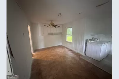 2173 Castlewood Street, East Point, GA 30344 - Photo 8
