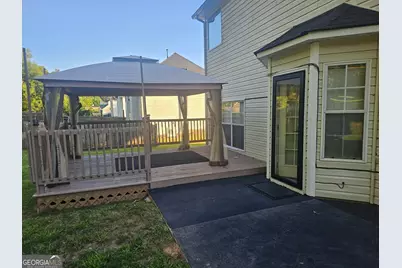 9376 Carnes Crossing Circle, Jonesboro, GA 30236 - Photo 16