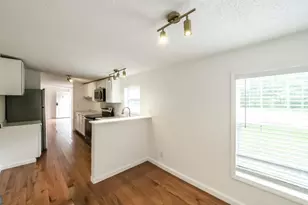 109 Maddox Rd, Carrollton, GA 30117 - Photo 8