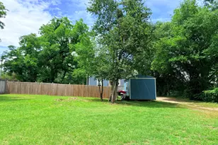 18374 Main St, Woodbury, GA 30293 - Photo 8