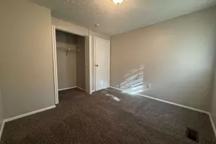 1882 Corduroy Ct, Lithonia, GA 30058 - Photo 16