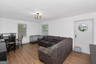 103 Meeks Terrace, Thomaston, GA 30286 - Photo 2
