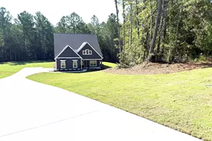 163 Piney Woods Dr, Newnan, GA 30263 - Photo 2