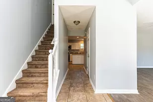 2554 Willenhall Way, Lithonia, GA 30058 - Photo 2