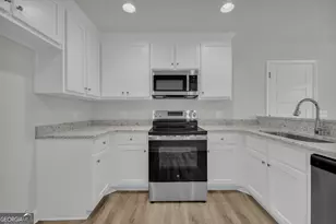 1331 S Fairview Rd, Lavonia, GA 30553 - Photo 12