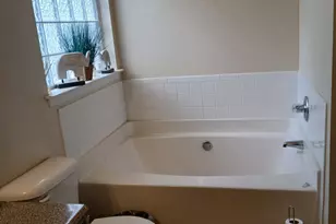 330 Dressage Ct, Riverdale, GA 30296 - Photo 6