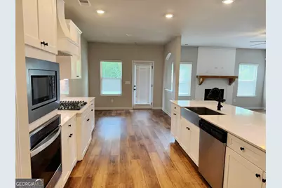 205 Denham Drive, Locust Grove, GA 30248 - Photo 8