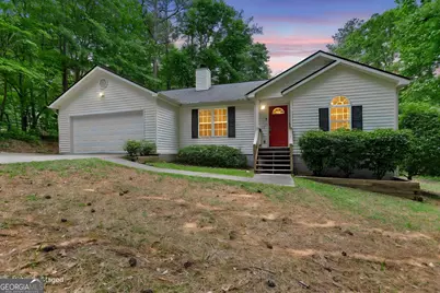 115 S Robin Lane, Newnan, GA 30263 - Photo 2