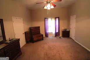 10 W Inman St, Statesboro, GA 30458 - Photo 14