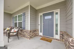305 Parkers Pl, Hoschton, GA 30548 - Photo 10